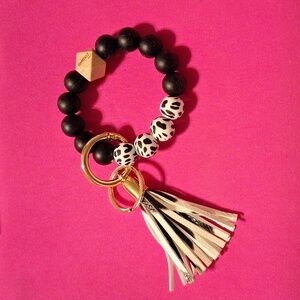 Wristlet Bangle with Card Holder